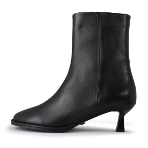 ROUND ANKLE BOOTS NUH4634BK